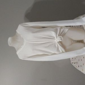 Love, Fire front knot top